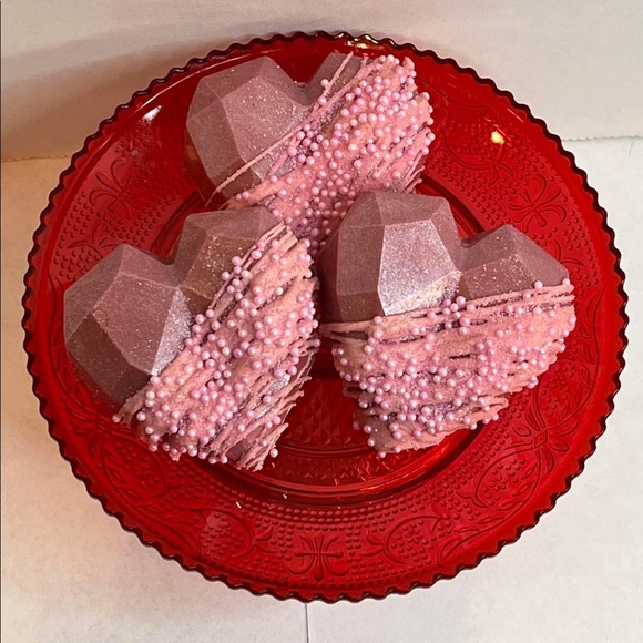 Hi I’m Angela a Poshmark ambassador & fast shipper! I 💜 Poshmark! Blessings🦋🐞 - Picture 8 of 16